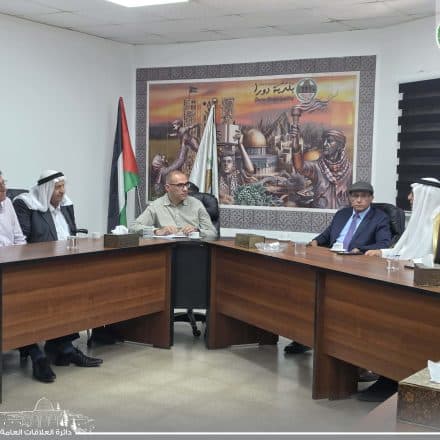Dura Municipality Hosts Delegation from the Naqab in a Unifying Palestinian Gathering