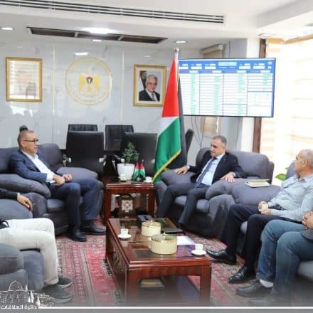 Dura Municipality, Energy Authority Discuss Renewable Energy Cooperation