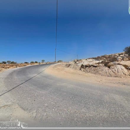 Dura Municipality Expands Road to Idhna