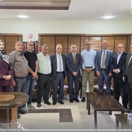 Dura Municipality Discusses Strengthening Partnership with the Hebron Chamber of Commerce and Industry and the Private Sector