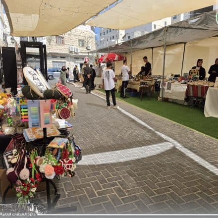 For the fourth consecutive week, Al-Omari Market in Dura has become a renewed weekly destination for families and a platform for supporting national products
