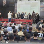 وزير الزراعة يزور بلدية دورا ويسلم مشروع الوظائف الخضراء وفرص الدخل المستدام للمستفيدين منه