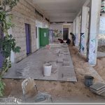 بلدية دورا ومؤسسة “Wallah We Can” تباشران تنفيذ أعمال صيانة وتأهيل مدرسة الزهراء الأساسية