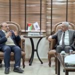 بلدية دورا وجامعة بوليتكنك فلسطين تبحثان تعزيز الشراكة