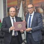 بلدية دورا توقع اتفاقية تعاون مشتركة لتأسيس فرع لكلية يبوس التطبيقية